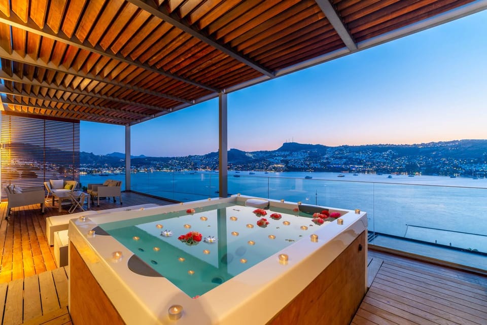 Hot Tub, Balcony/Terrace, Sea view, Sunset