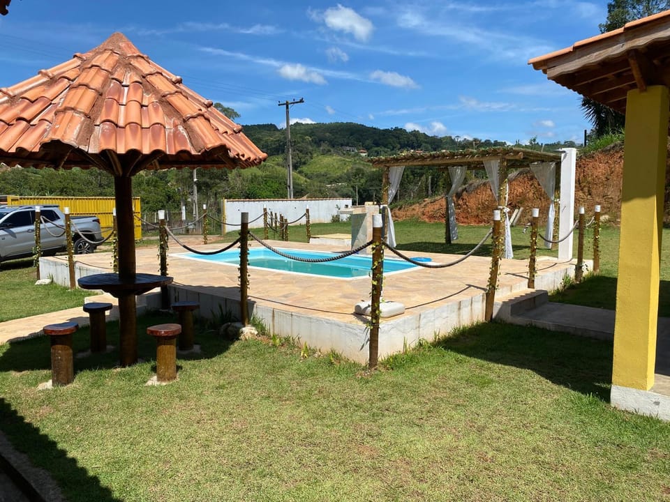 Excelente casa com piscina próximo SP House in State of São Paulo
