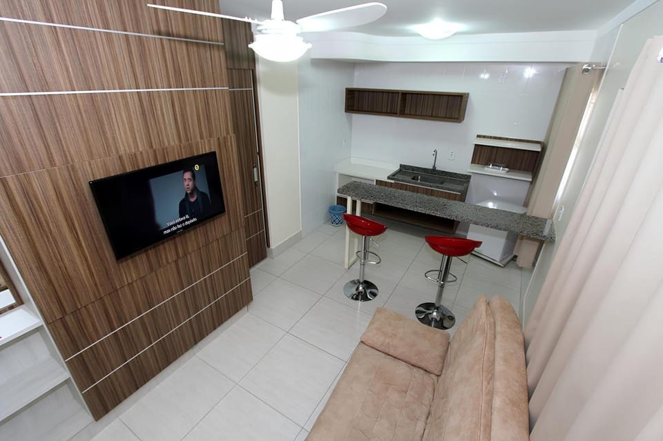 hair dresser, minibar, oven