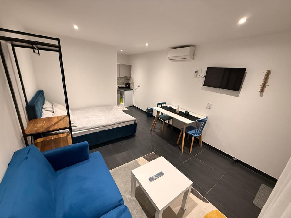 Studio Bleu, Cocon Romantique à Obernai, Entrée Indépendante Apartment in Grand Est
