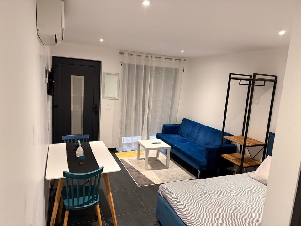 Studio Bleu, Cocon Romantique à Obernai, Entrée Indépendante Apartment in Grand Est