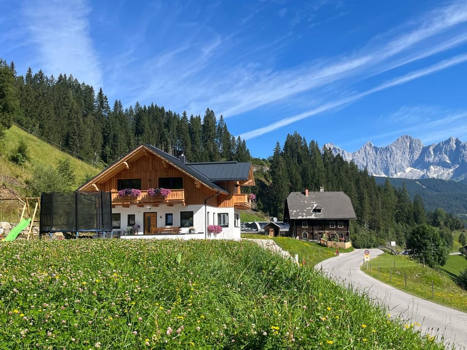 Property building, View (from property/room)