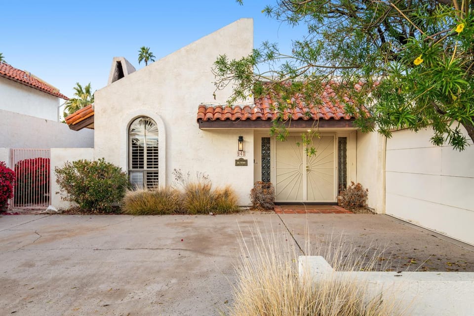Hidden Bloom Sanctuary House in Litchfield Park