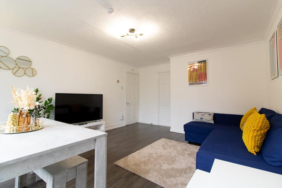 Communal lounge/ TV room, TV and multimedia, Living room, Seating area, Evening entertainment, heating, internet