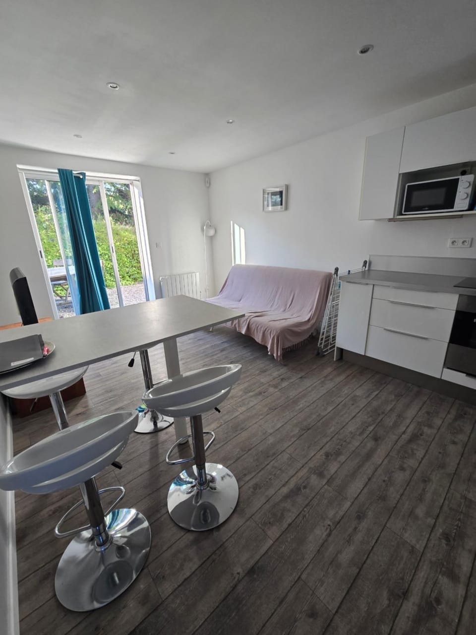 Appartement avec jardin proche Cassis Apartment in Carnoux-en-Provence