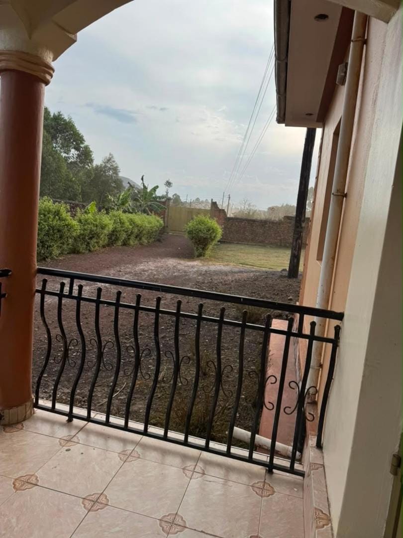 Binga villa House in Uganda