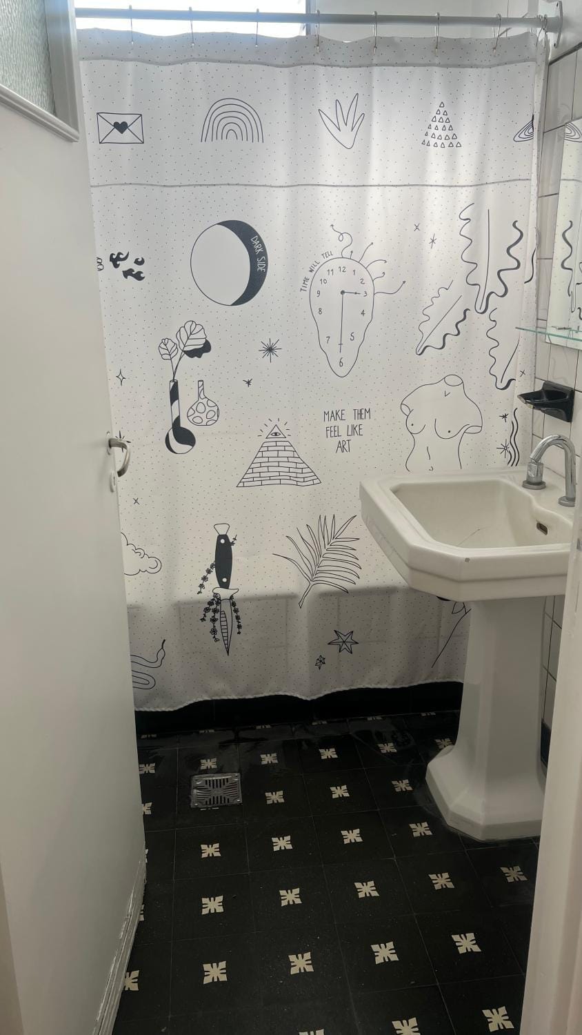 Shower, Toilet, Bathroom, Bath