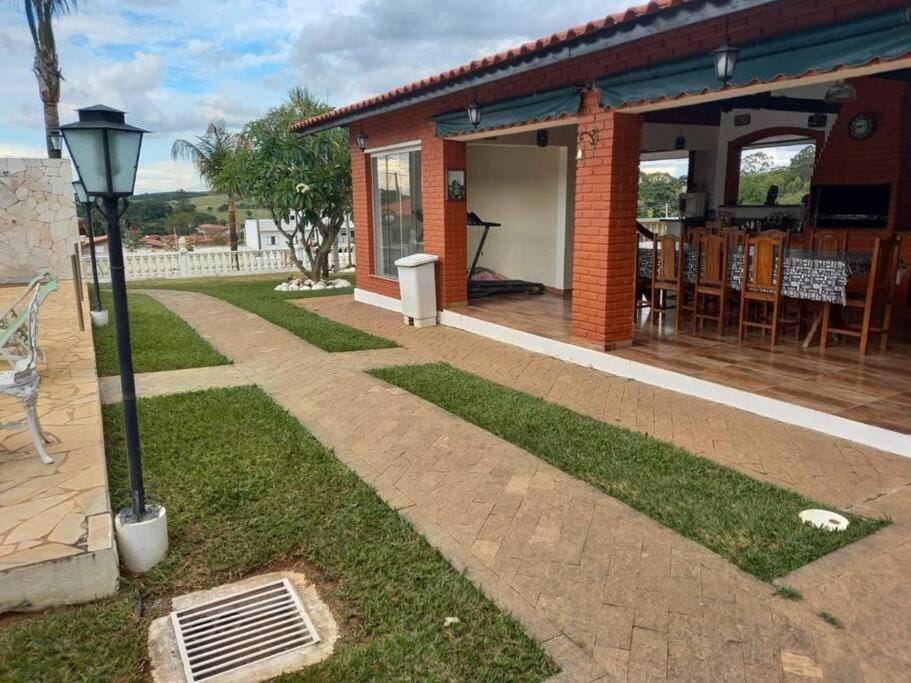 Chácara em Sarapui com 5 quartos sendo 3 suítes House in State of São Paulo