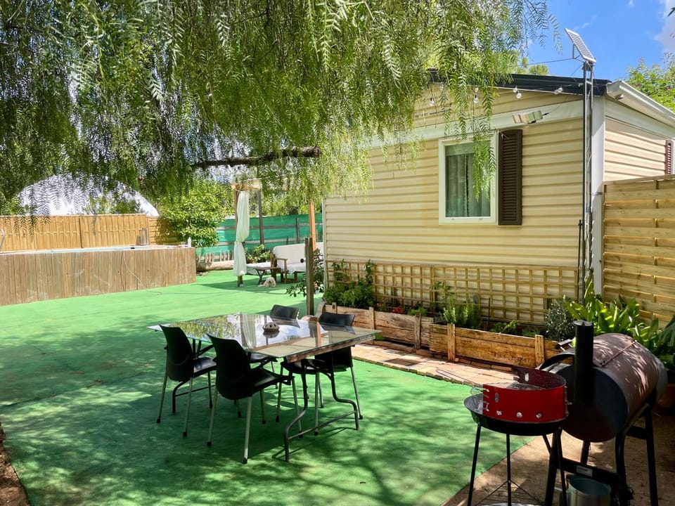 Garden, Garden view