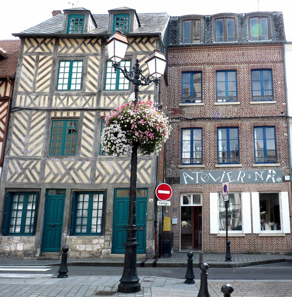 Atelier d'Art Saint Leonard Bed and Breakfast in Honfleur