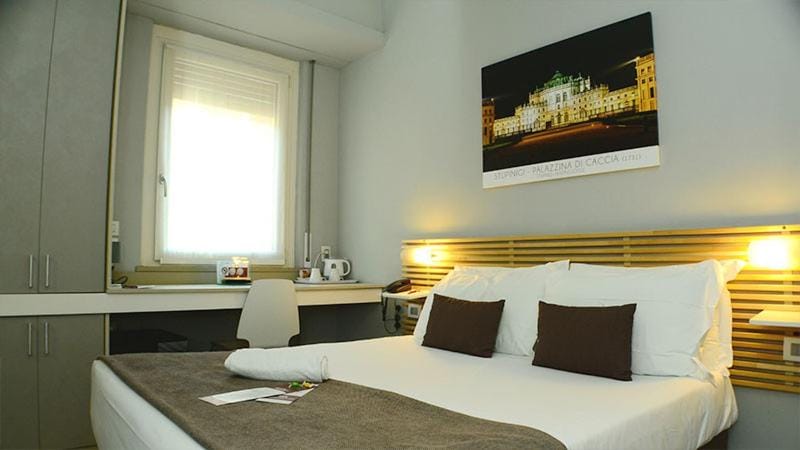 Smart-House-Central-Rent-Rooms-With-Air-Conditioning FREE PARKING Bed and Breakfast in Bergamo