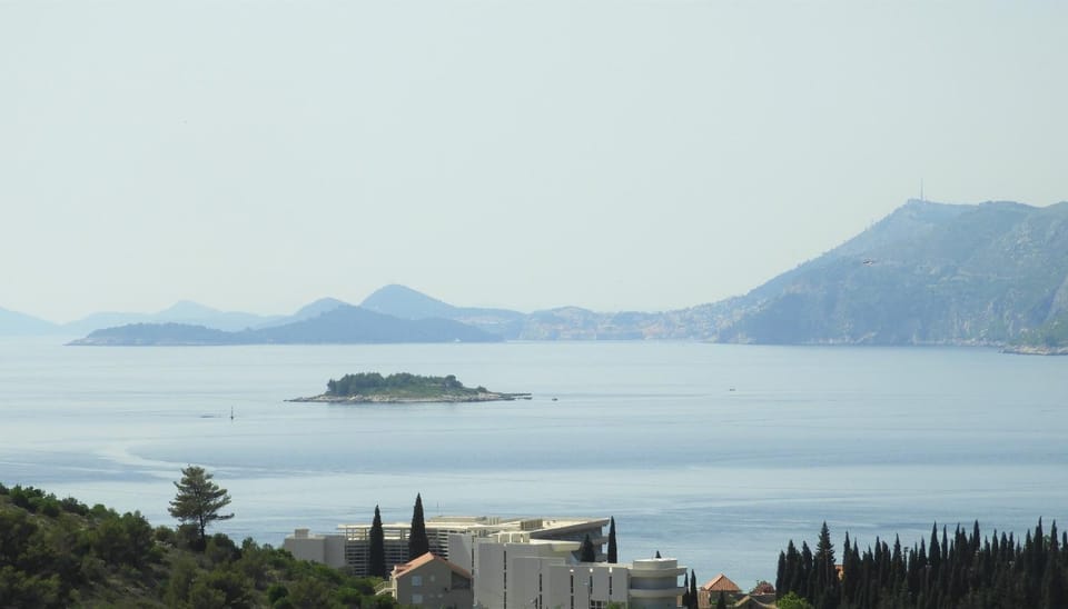 Property building, Sea view