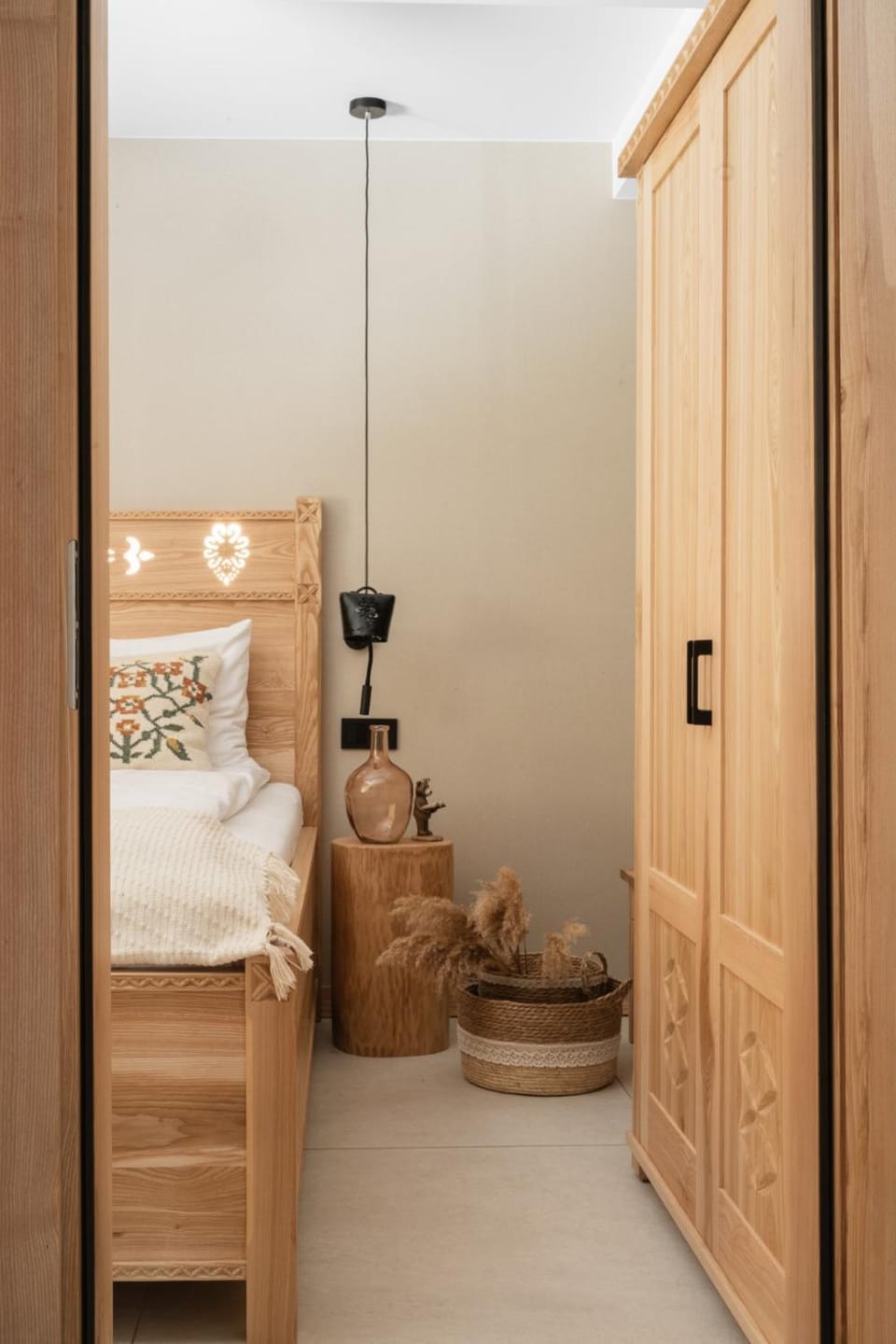 Decorative detail, Bedroom