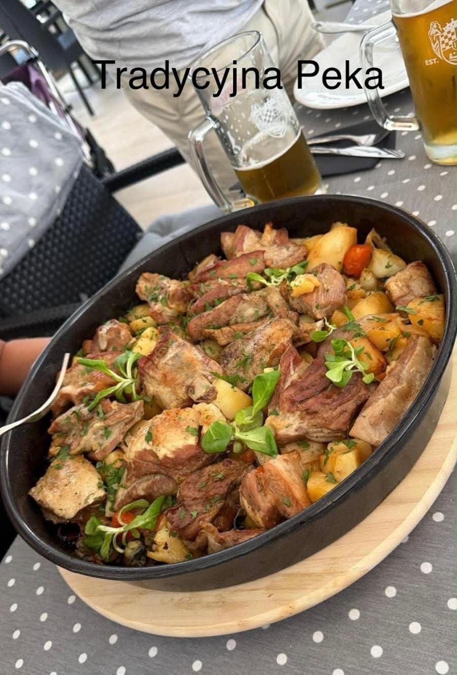 Food and drinks, Food