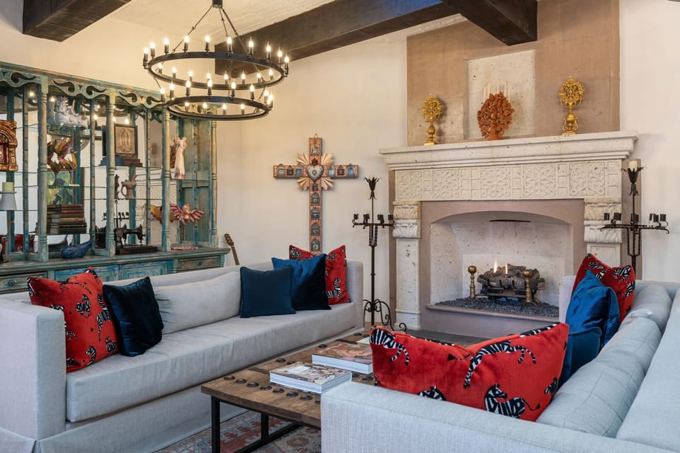 Living room, Seating area, flat iron