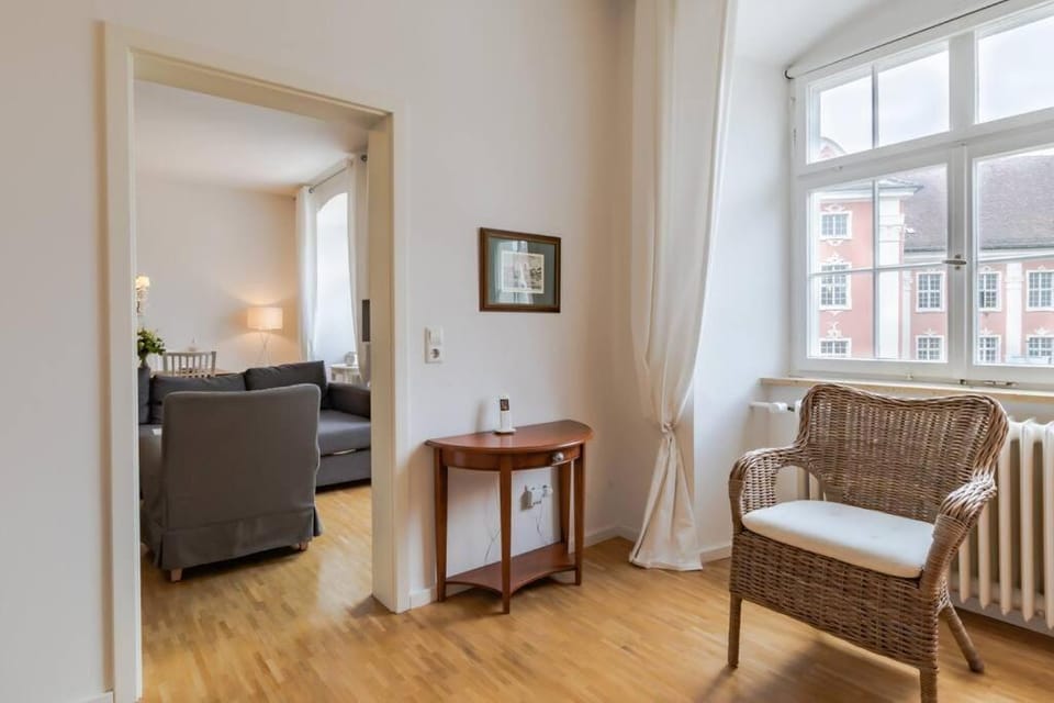 Ferienwohnung Rodtsches Palais 6 Apartment in Meersburg