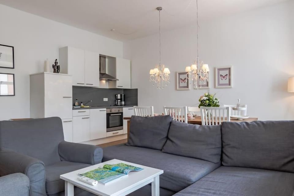 Ferienwohnung Rodtsches Palais 6 Apartment in Meersburg