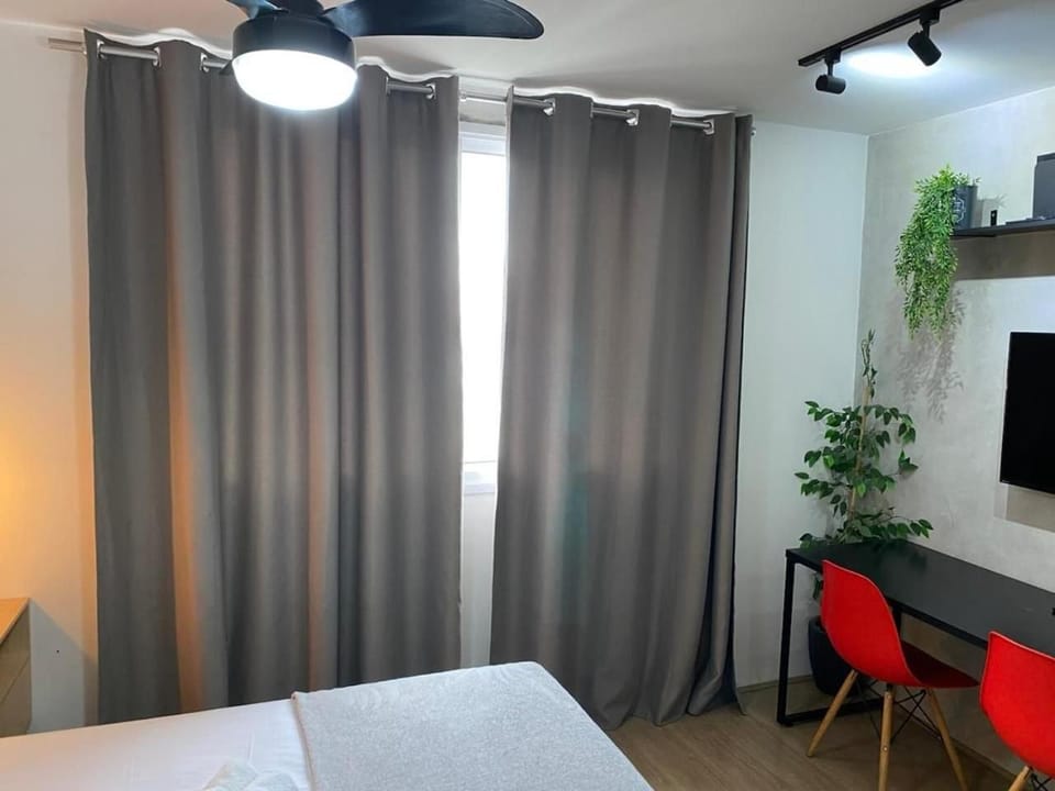 Lindo Studio no Brás com Piscina/Metrô Brás Apartment in Sao Paulo City
