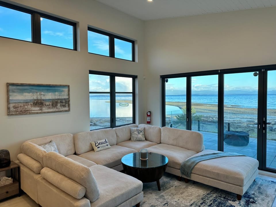 Natural landscape, Living room, Seating area, Sea view