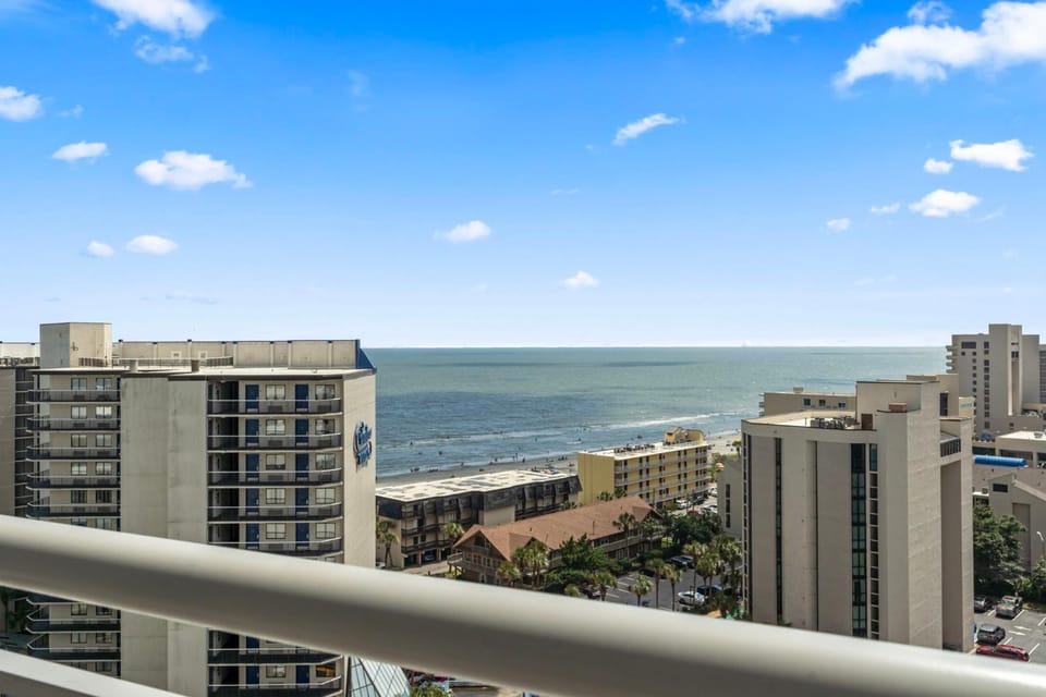 View (from property/room), Balcony/Terrace, Sea view