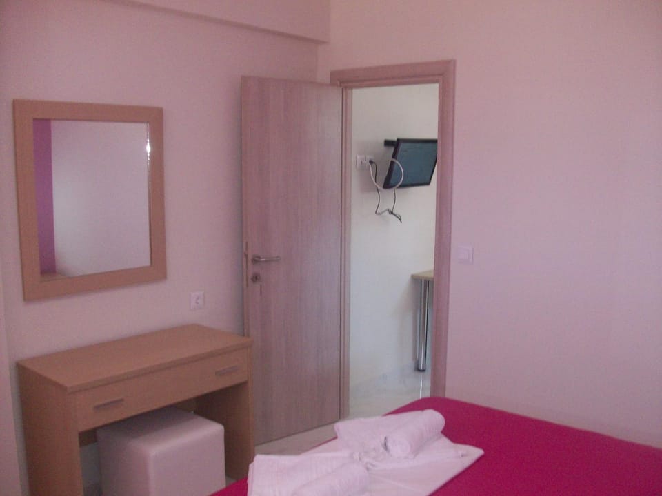 Mavridis Rooms Apartment in Nikiti