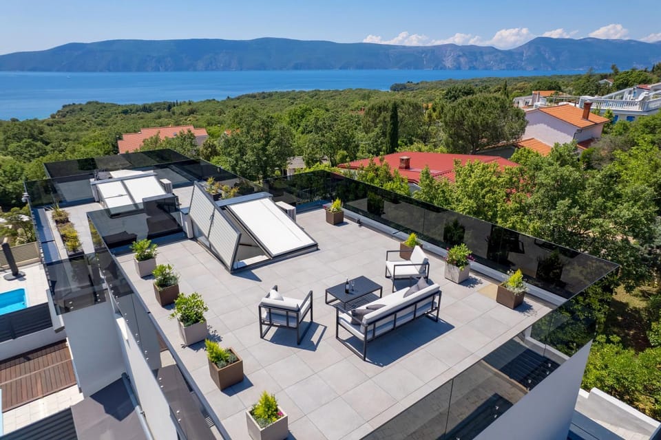 Balcony/Terrace, Balcony/Terrace