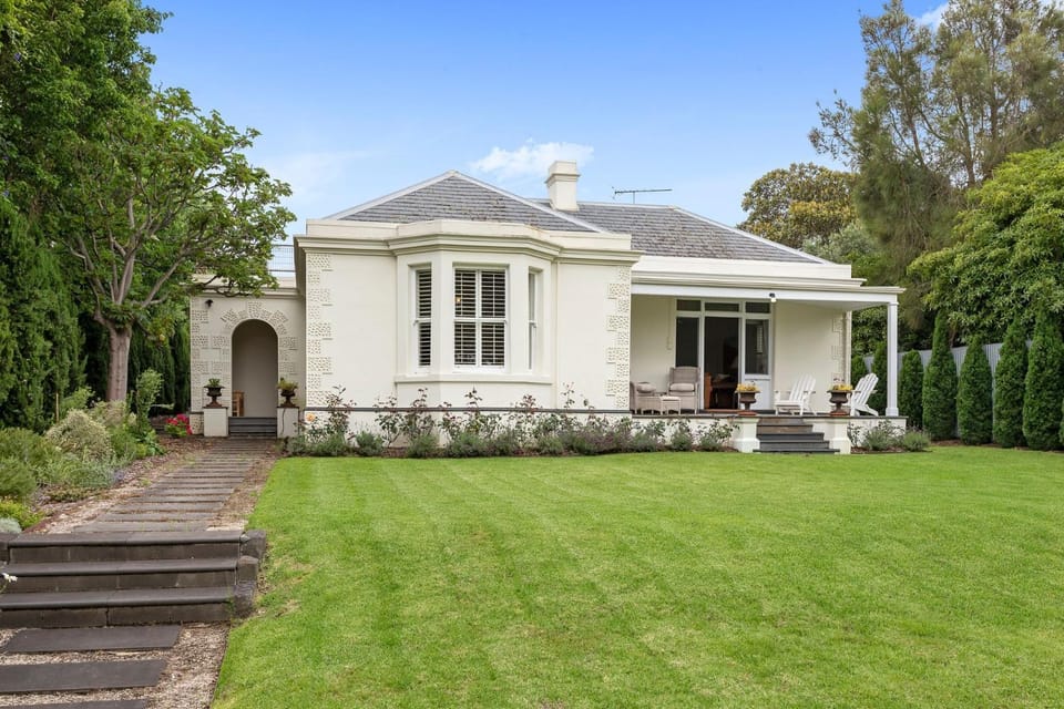 Property building, Garden