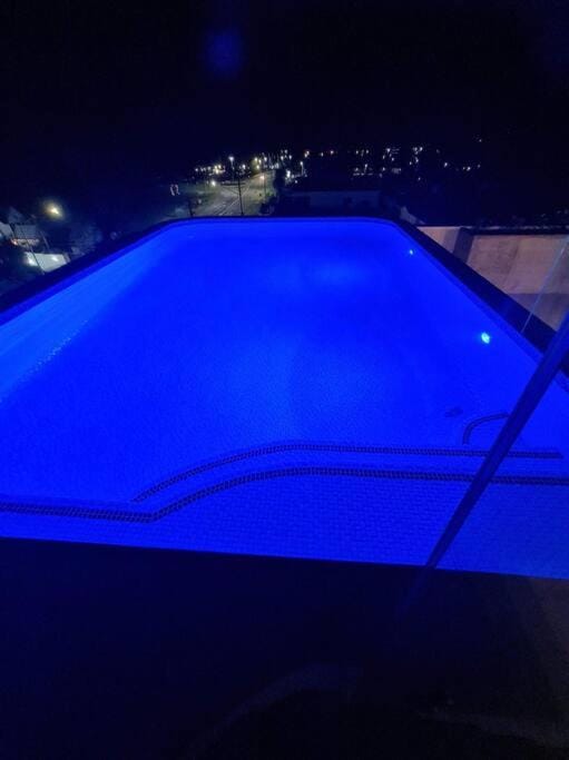 Night, Swimming pool