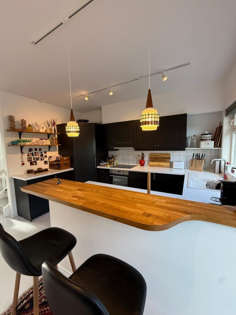 Kitchen or kitchenette, Dining area, minibar