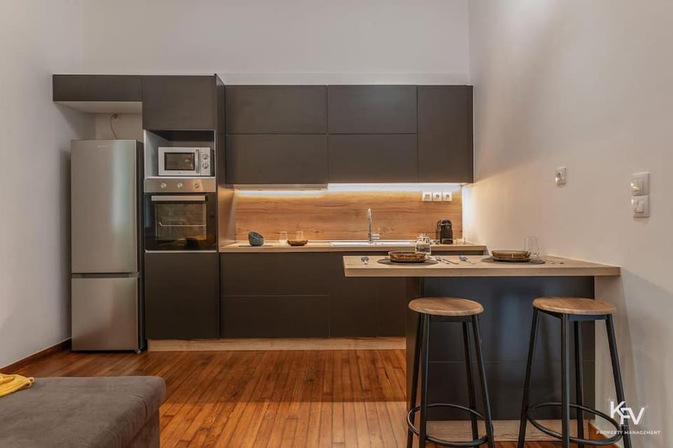Kitchen or kitchenette, Dining area, pet friendly