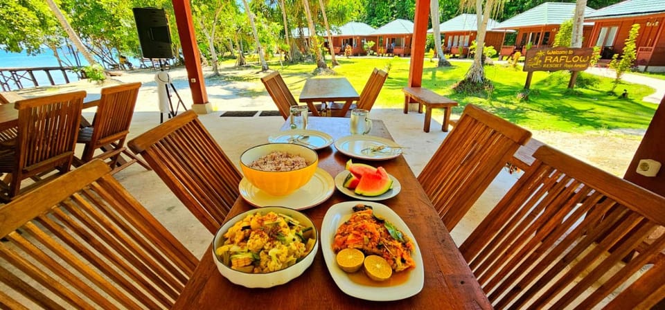 Restaurant/places to eat, Day, Food and drinks, Garden view