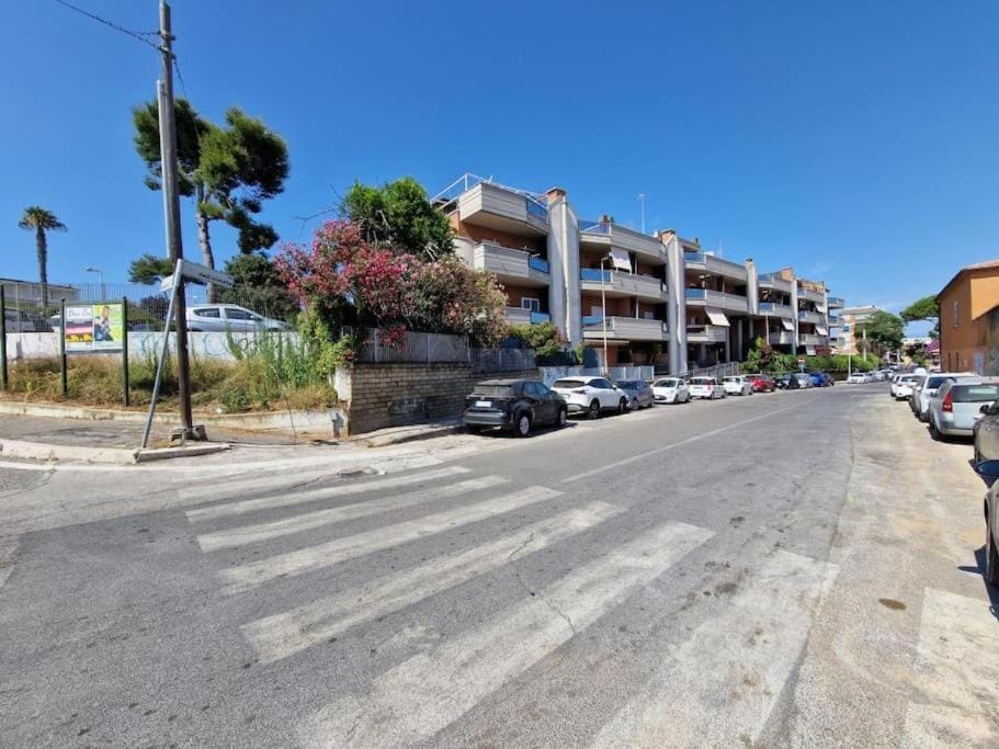Property building, Street view