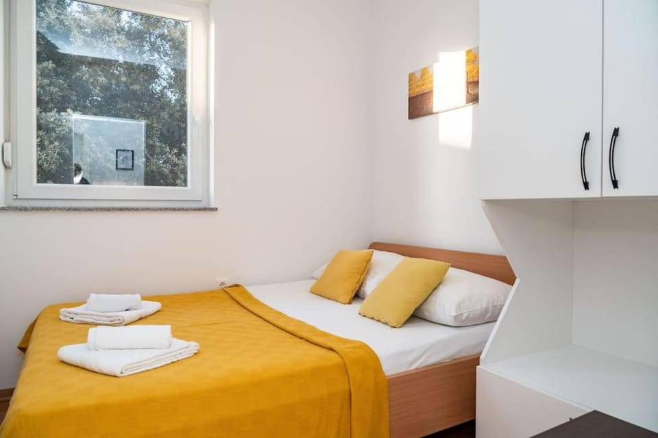 Marea apartments next to the beach Apartment in Novalja