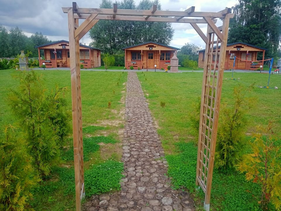 DOMKI NAD STAWEM Apartment in Pomeranian Voivodeship