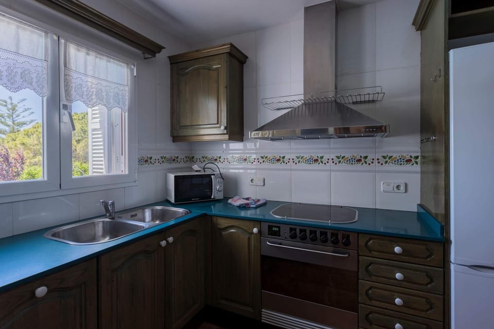 Villa Silvina - Close to the Beach Villa in San Jaime Mediterráneo