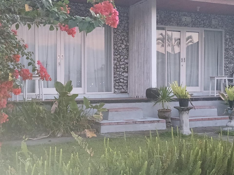 Gill Lake Batur Hotel in Karangasem Regency