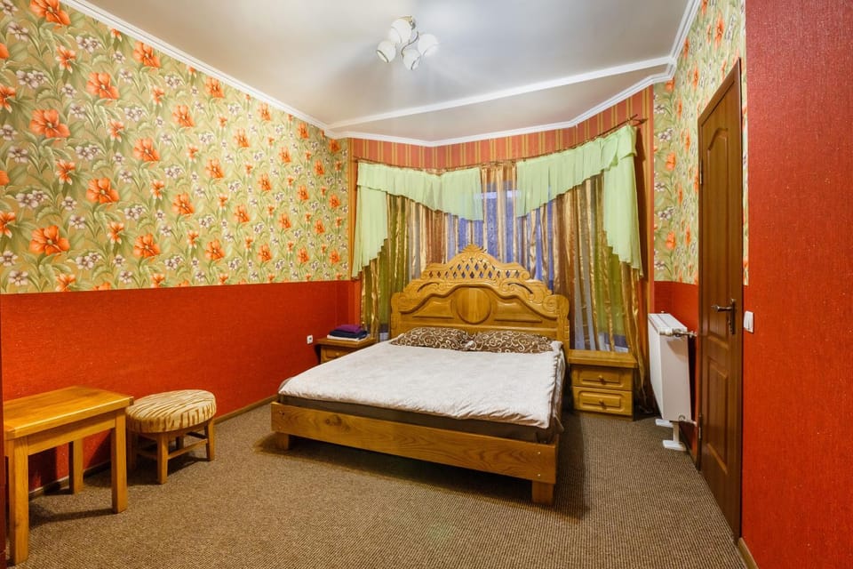 Everest Motel in Ukraine