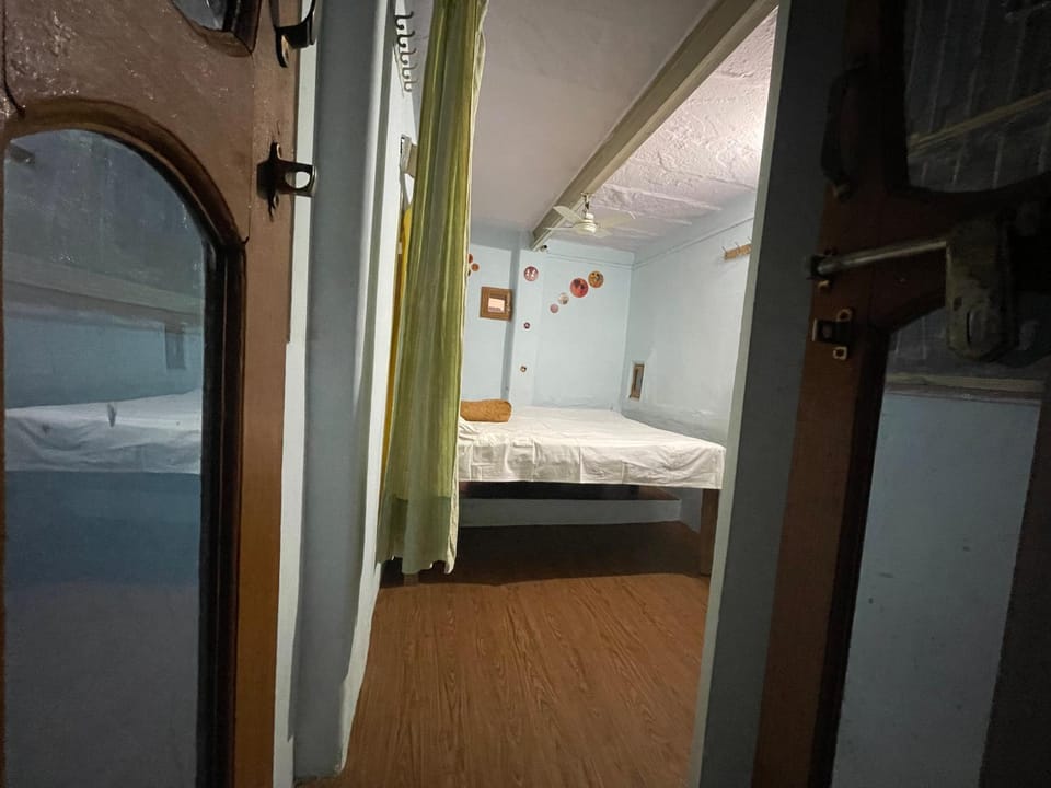 Mishra Ganesh Shankar Homestay Guest house Varanasi Vacation rental in Varanasi