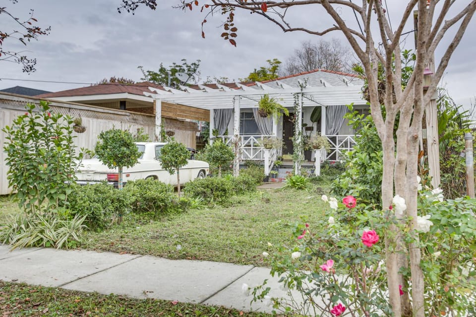 'Cadillac Cottage' - 3 Mi to French Quarter! House in New Orleans