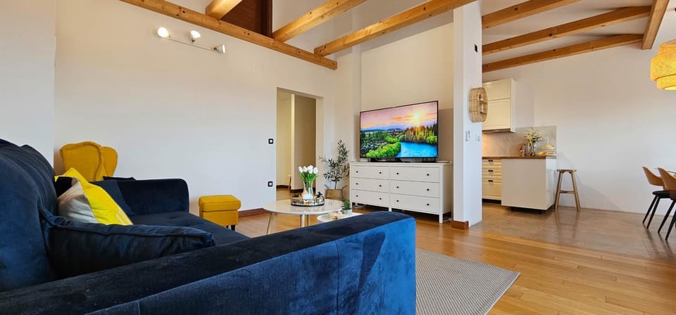 TV and multimedia, Living room