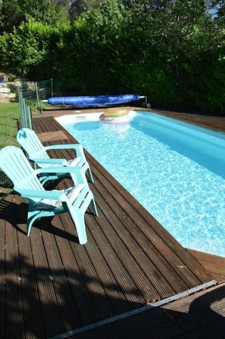 Chalet, calme, absolu, superbe vue, et piscine (en été) Chalet in Occitanie