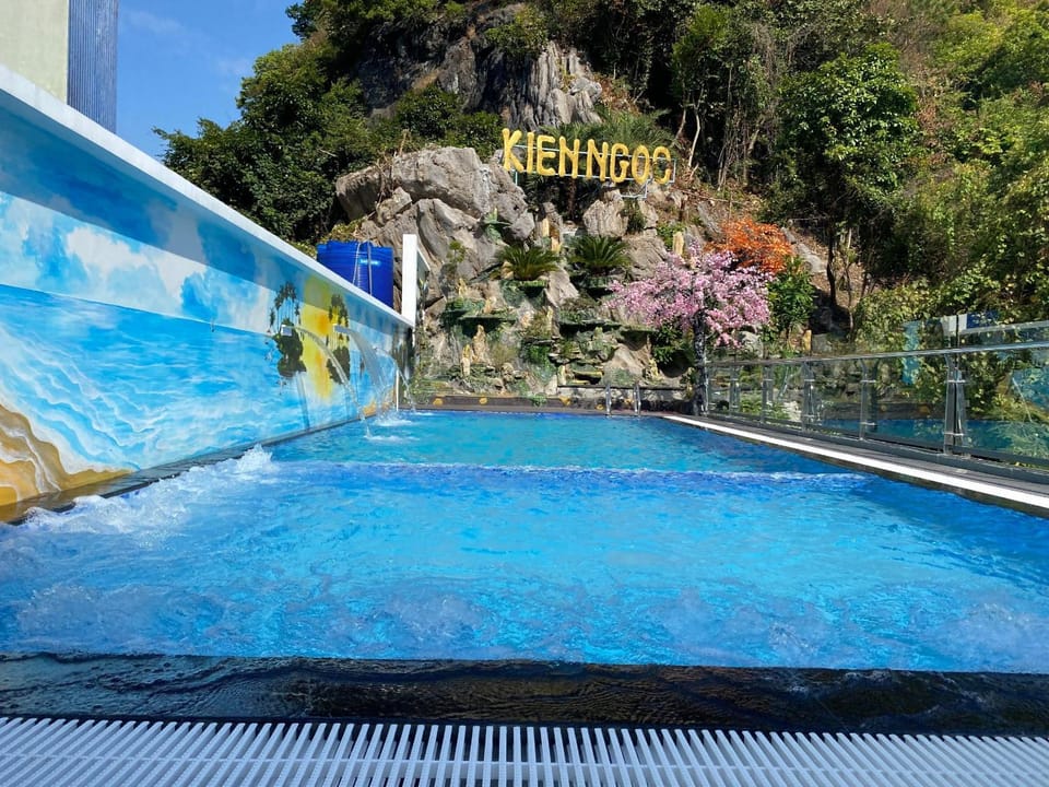 Pool view, Swimming pool