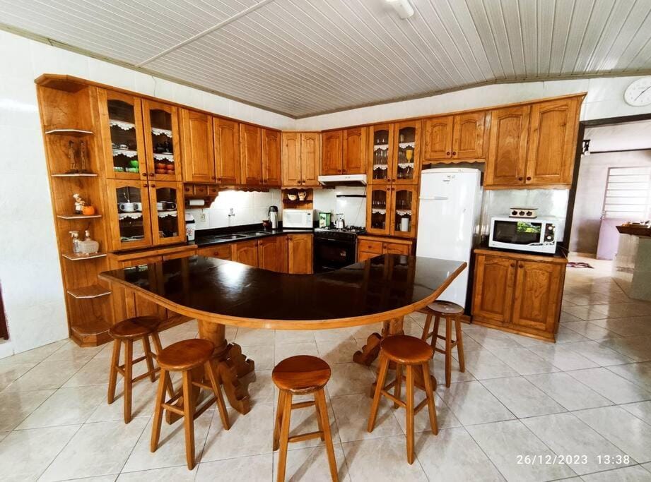 Dining area, minibar, pet friendly, stove