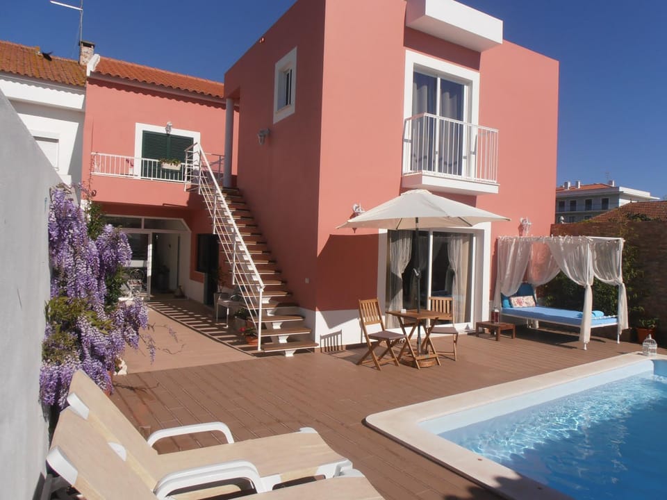 Facade/entrance, Spring, Swimming pool, Swimming pool
