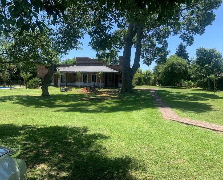 LA QUINTA House in Buenos Aires Province