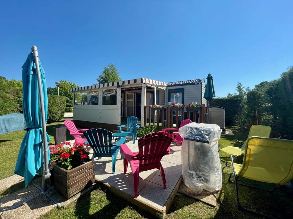 BBQ facilities, Balcony/Terrace, Garden view, sunbed