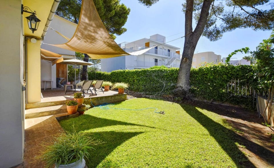 Cora House in Raiguer