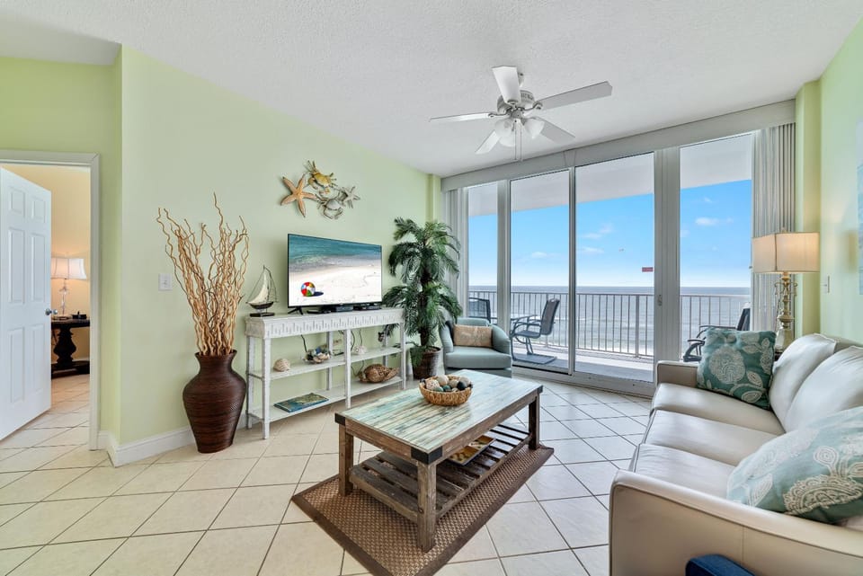 Lighthouse 705 House in Gulf Shores