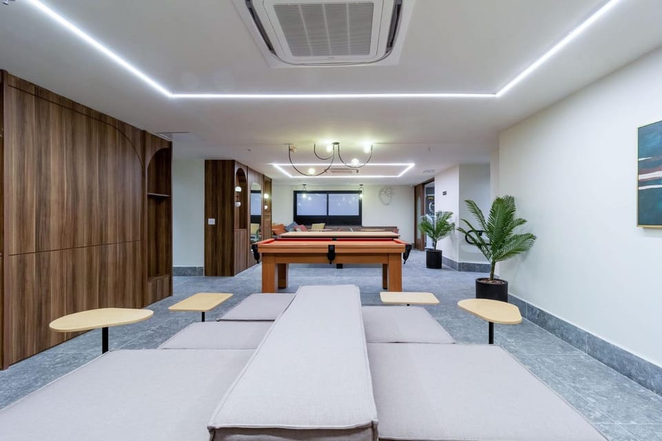 Communal lounge/ TV room, Game Room, Seating area