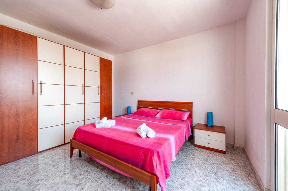 Property building, Living room, Bedroom